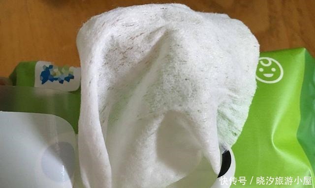 男女有别|宝宝拉臭臭后,第一步用水冲,还是用纸擦看看你做对了没