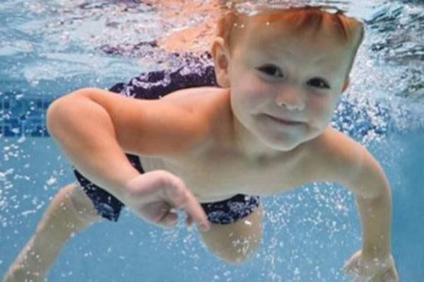 敏感期|想要宝宝发育更好 宝妈要抓住这4个敏感期 成长最重要的4阶段！