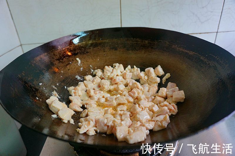 山东巡抚|在家也能做出饭店味道的宫保鸡丁，下饭好吃，味道赞