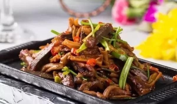 好吃到舔盘的12道家常菜，自己在家动手做，吃着放心还健康