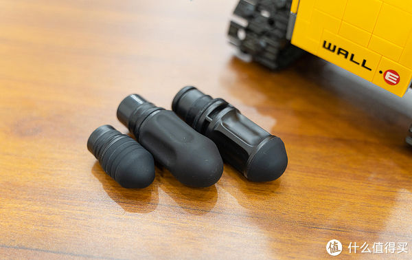 评测|网红产品都是智商税？云康宝金属迷你筋膜枪对比网红迷你筋膜枪评测