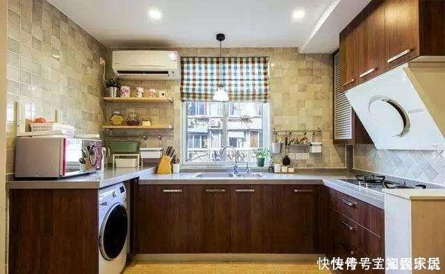 洗衣机|洗衣机不要放阳台了，聪明人都选择放这个位置，后悔我家放错了