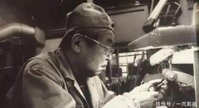 孙殿英|孙殿英算什么这个弹棉花的老人,在清东陵的地宫里走了一圈!