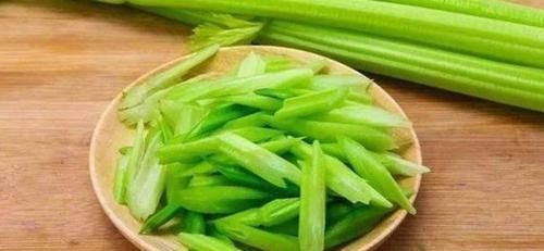 圣女果|聪明人爱吃几种食物,排毒养颜,延缓衰老,抗衰老!