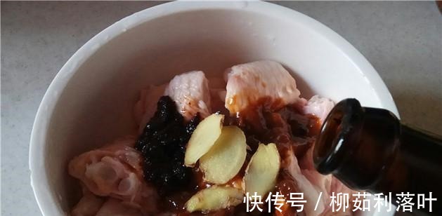 鸡翅|鸡肉和它天生是一对，不用一滴油，蒸一蒸就上桌，鲜嫩多汁有营养！