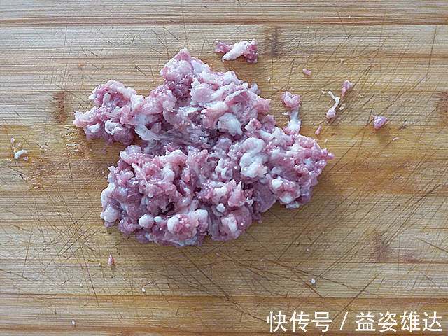 豆腐这样做真香,天天吃都不腻,做法简单又下饭,比麻婆豆腐香