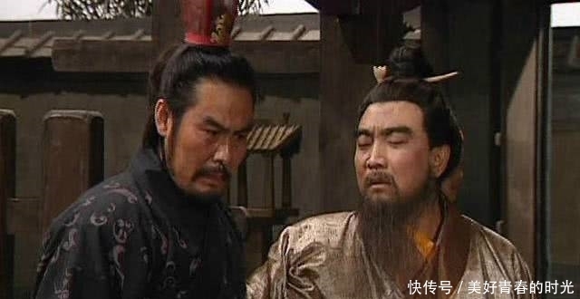 当之无愧|曹操数次险些丧命,他真正的救命恩人有几个?最后一个当之无愧