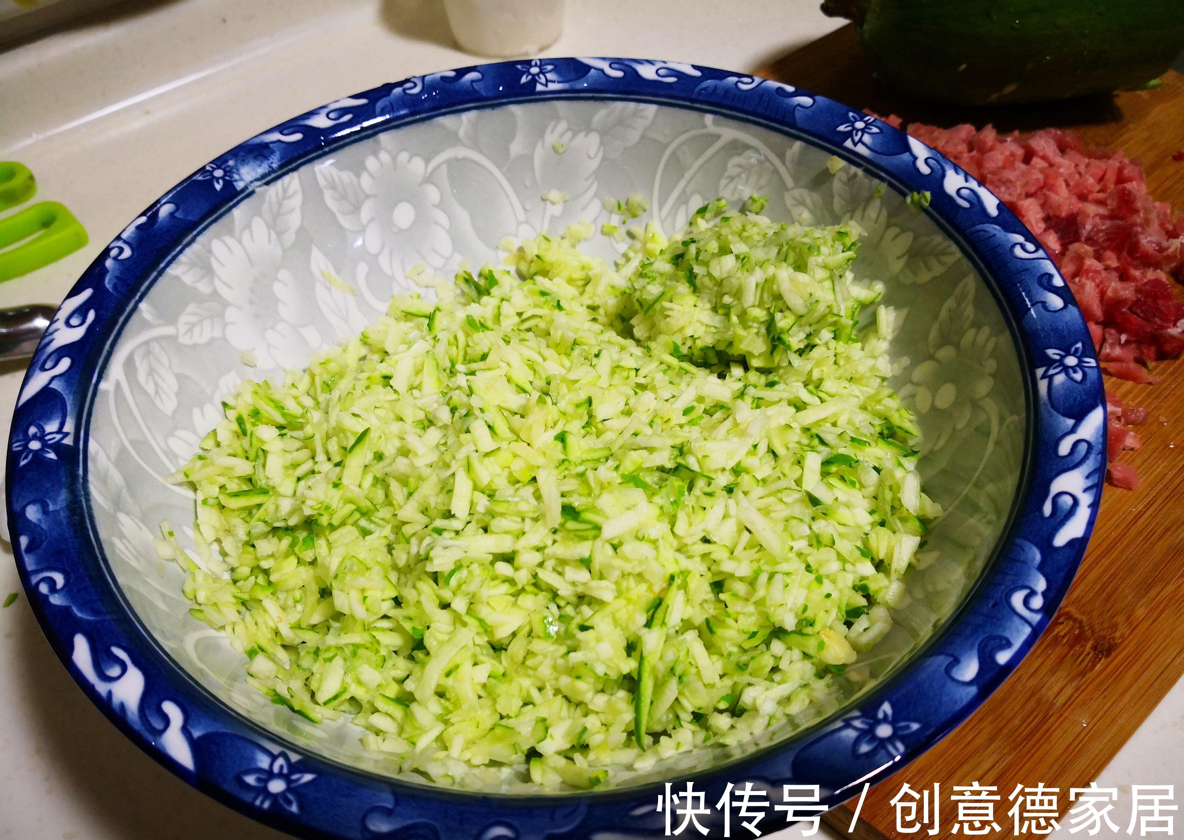 10月此菜正当季，才5毛一斤，健脾养胃营养高，包饺子比韭菜都鲜