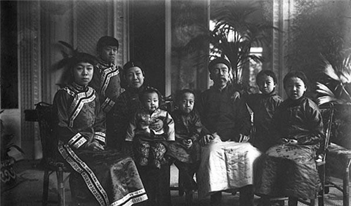 晚清|晚清最牛老丈人：娶5位漂亮妻子生下24个子女，女婿名字世人皆知