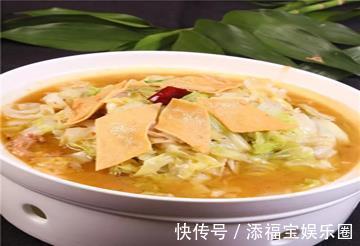 美食|美食推荐:香草烤通脊、番茄土豆排骨、罐肉豆皮圆白菜制作方法