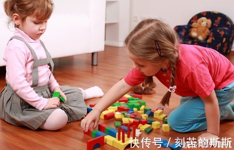 孩子|父母这种“节俭”,真让人难以苟同,孩子想不变的“穷酸”都很难