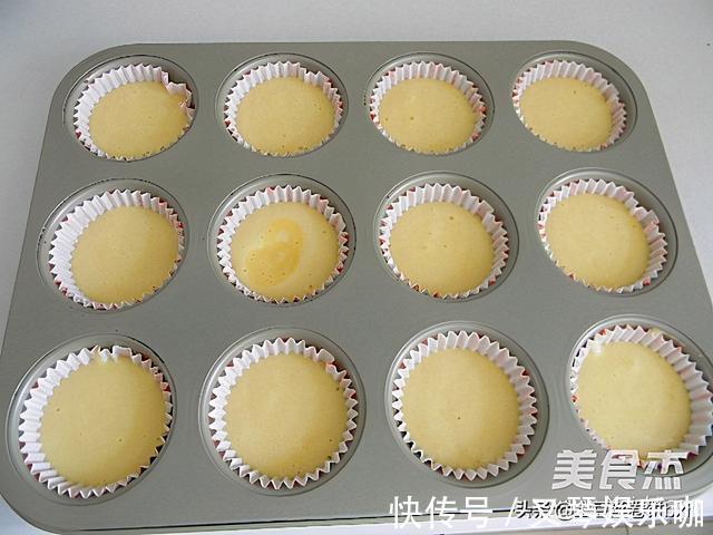 纸杯|这蛋糕方子我用了5年了，低油低糖，口感细腻热量低，好吃无压力