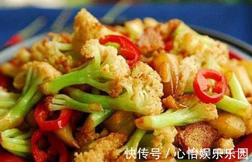 炒花菜时，只用盐水洗等于吃虫卵，大厨教你1招，虫卵自动跑光