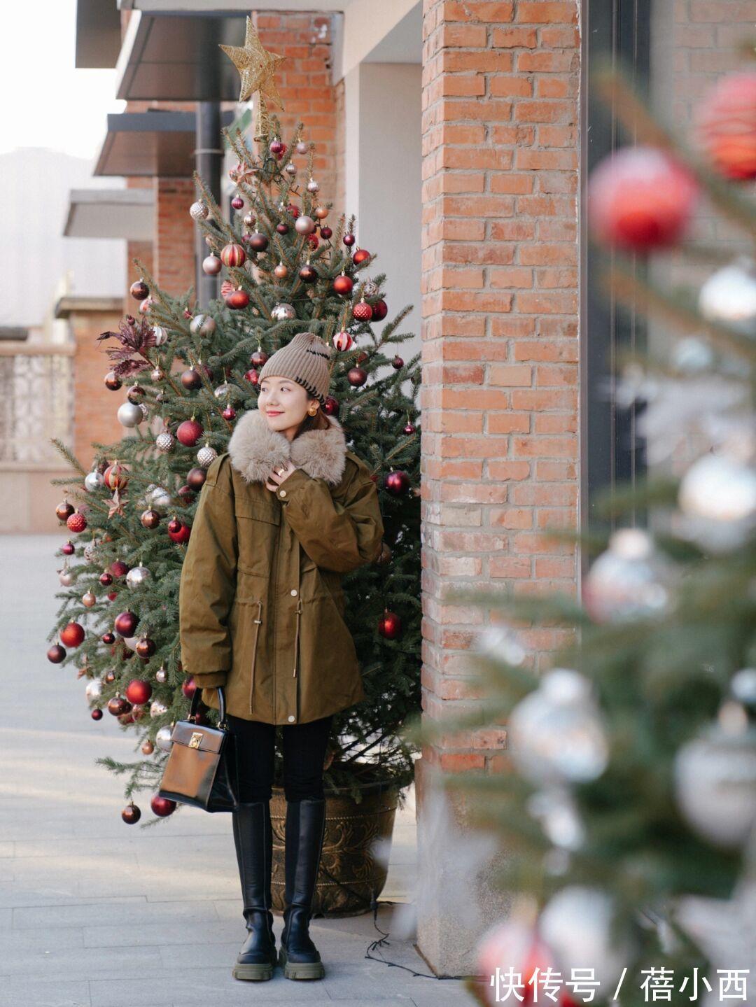 羽绒服 冬季穿“羽绒服”也可以很时尚!被这4款圈粉了,给足你搭配灵感