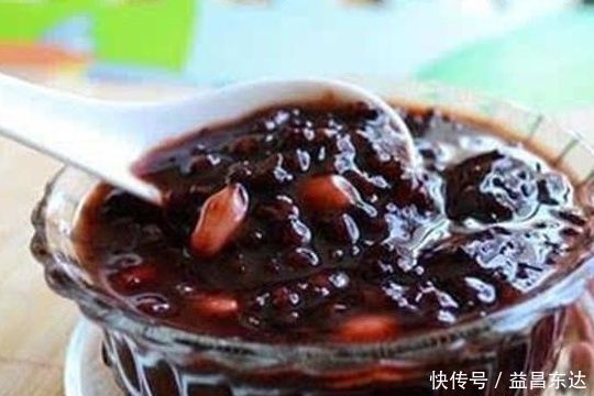 血糖高的人,以下3种食物最好一口也别吃,越早戒掉血糖越稳