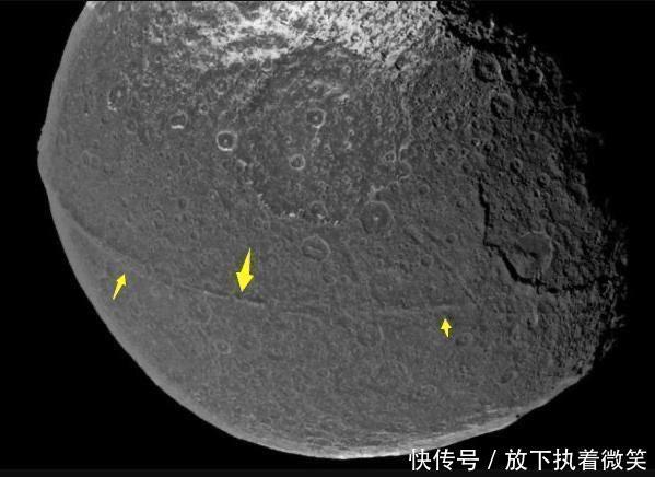 土卫八被认为是飞船，拥有1300公里长“焊接缝”，是如何形成的？