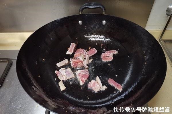 补钙|这菜是“补钙高手”,这么便宜却很少人知道,儿子16岁就一米八!