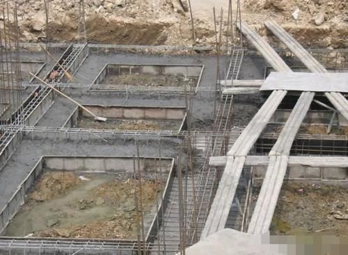 废地|现在农村盖房不能超过多少平方米答案你万万想不到