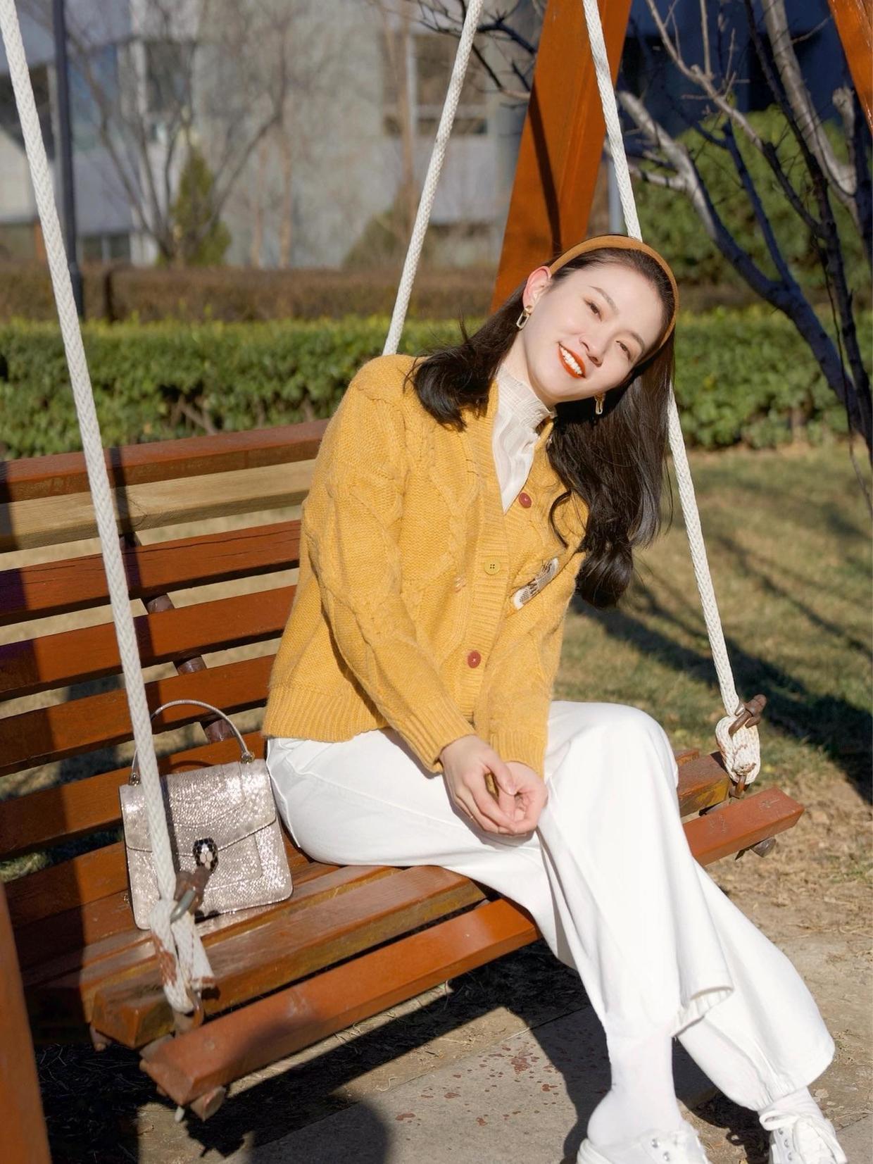 冬季 冬季穿搭没头绪?试试这些温柔甜美的开衫吧,保暖舒适又有气质感