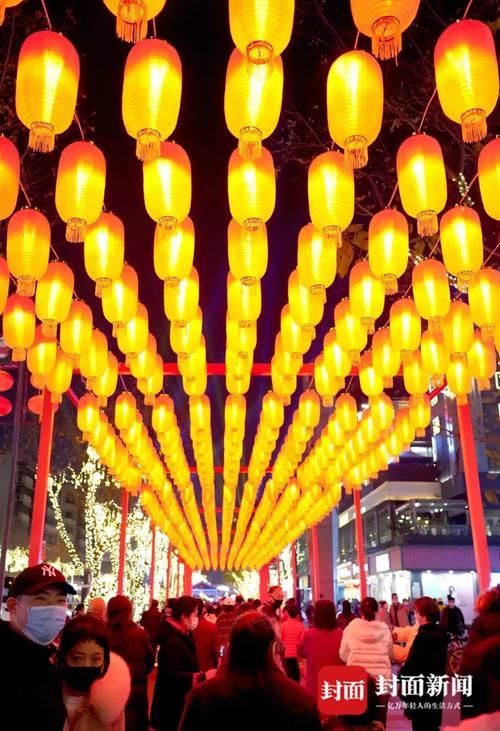灯笼亮了 成都年味浓了|图说生活 |灯笼亮了 成都年味浓了\＂,\＂i11\＂:\＂图说生活