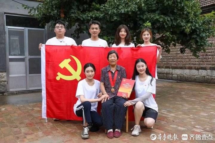 乡村|为乡村百姓献爱心，“七彩烛光”大学生志愿服务在路上