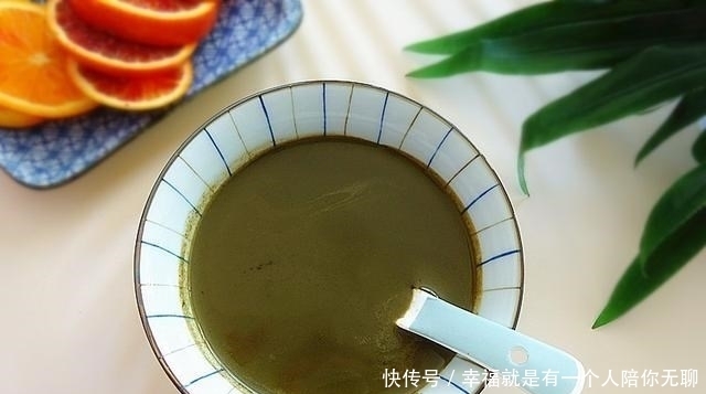 一个人的“黑色”早餐火了,低脂低热营养高,网友:自律真好!