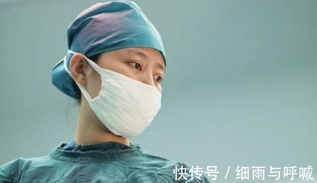 韩少功$很难想象，医生夫妇的书里只有一本文学书