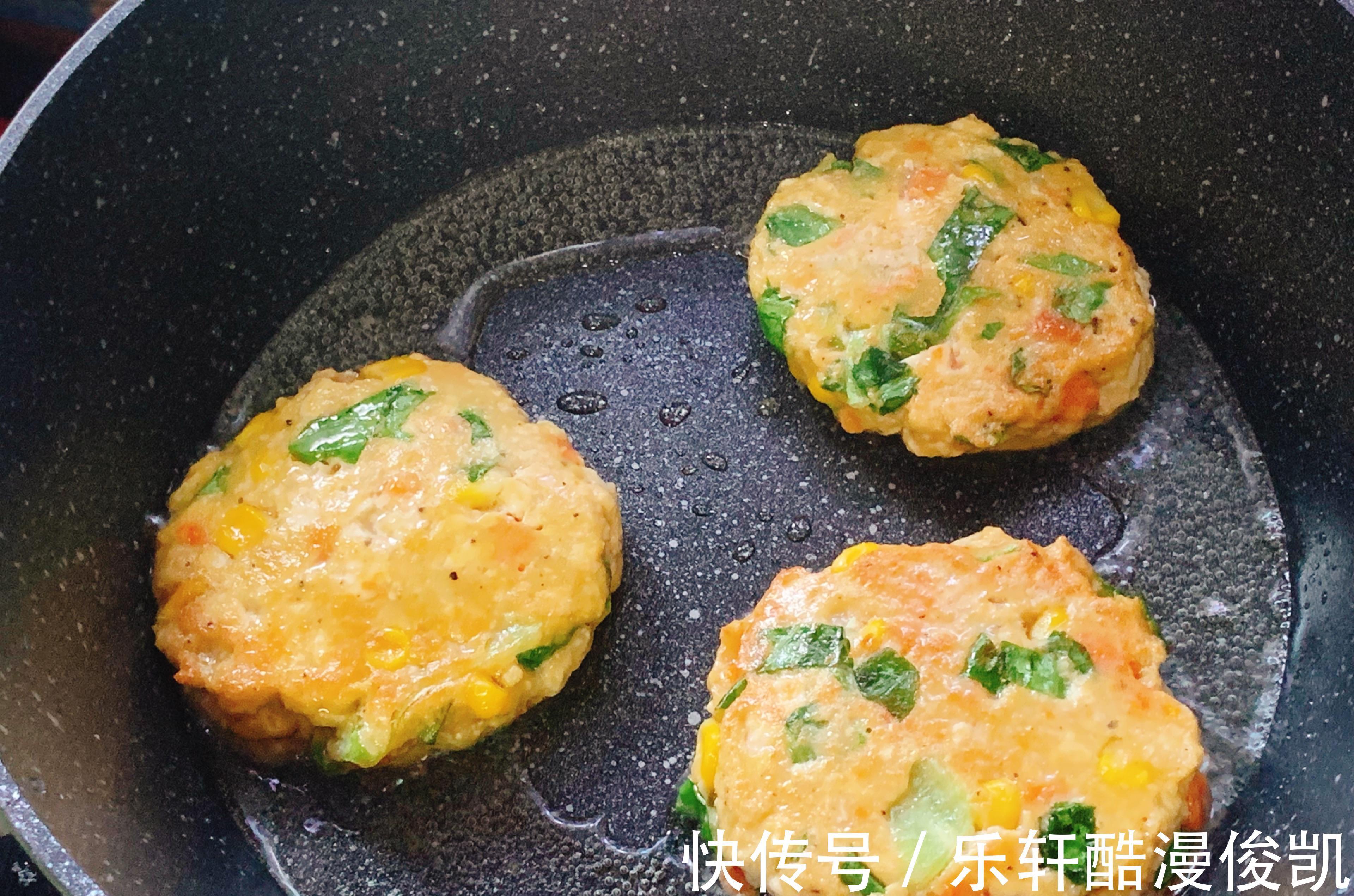 超营养的快手美食豆腐鸡蛋饼，低脂低卡，营养饱腹，好吃不腻