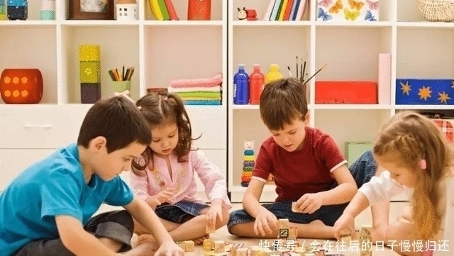 绘画|李玫瑾:孩子六岁前,这3种“兴趣班”没必要报,费时费钱还没用