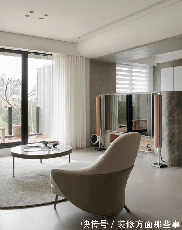 书房|116㎡现代三居室,拆掉次卧,半隔断电视墙隔出一个大书房