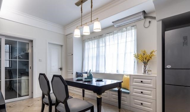 收纳|她家73㎡的房子,客餐厅装修得真心漂亮,最满意全屋定制的柜子