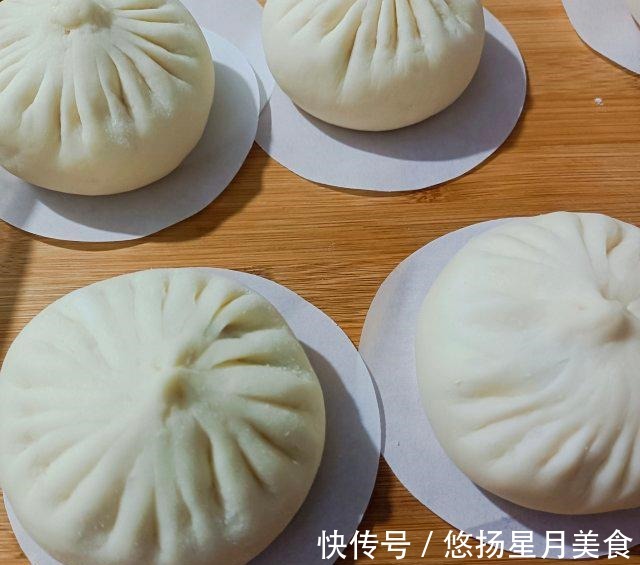 肉馅|大肉包子,暄软鲜香,一口气吃了三个!
