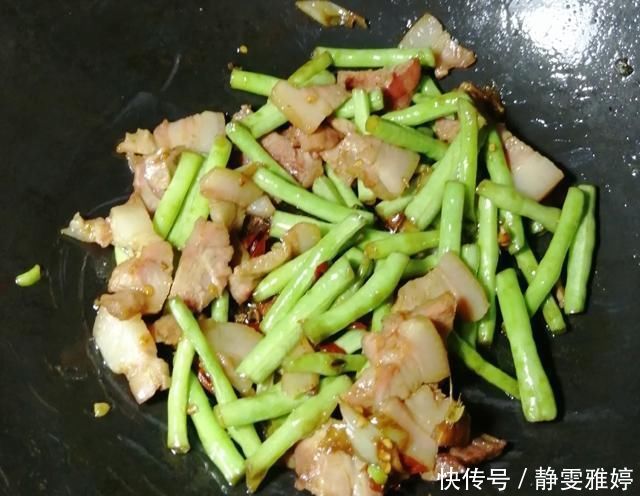 三伏天就爱这道家常小炒菜,三个窍门,鲜香不油腻,好吃更下饭
