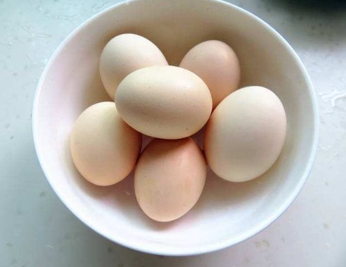 鸡蛋|每天一个蛋,从头补到脚,4种吃法是“错”的,吃了也白吃
