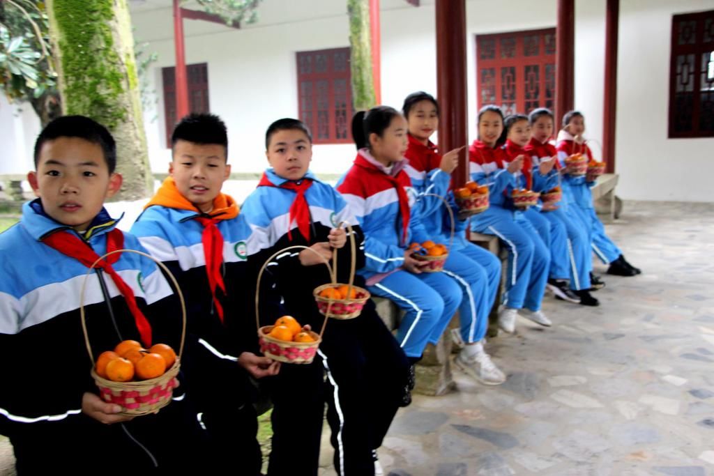  记住|记住乡愁栏目摄制组一行走进陶渊明纪念馆