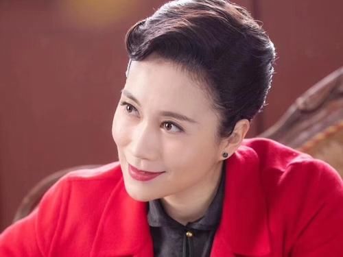 于震|《铁道风云》央视开播，于震再演抗战剧，温峥嵘侯长荣当配角