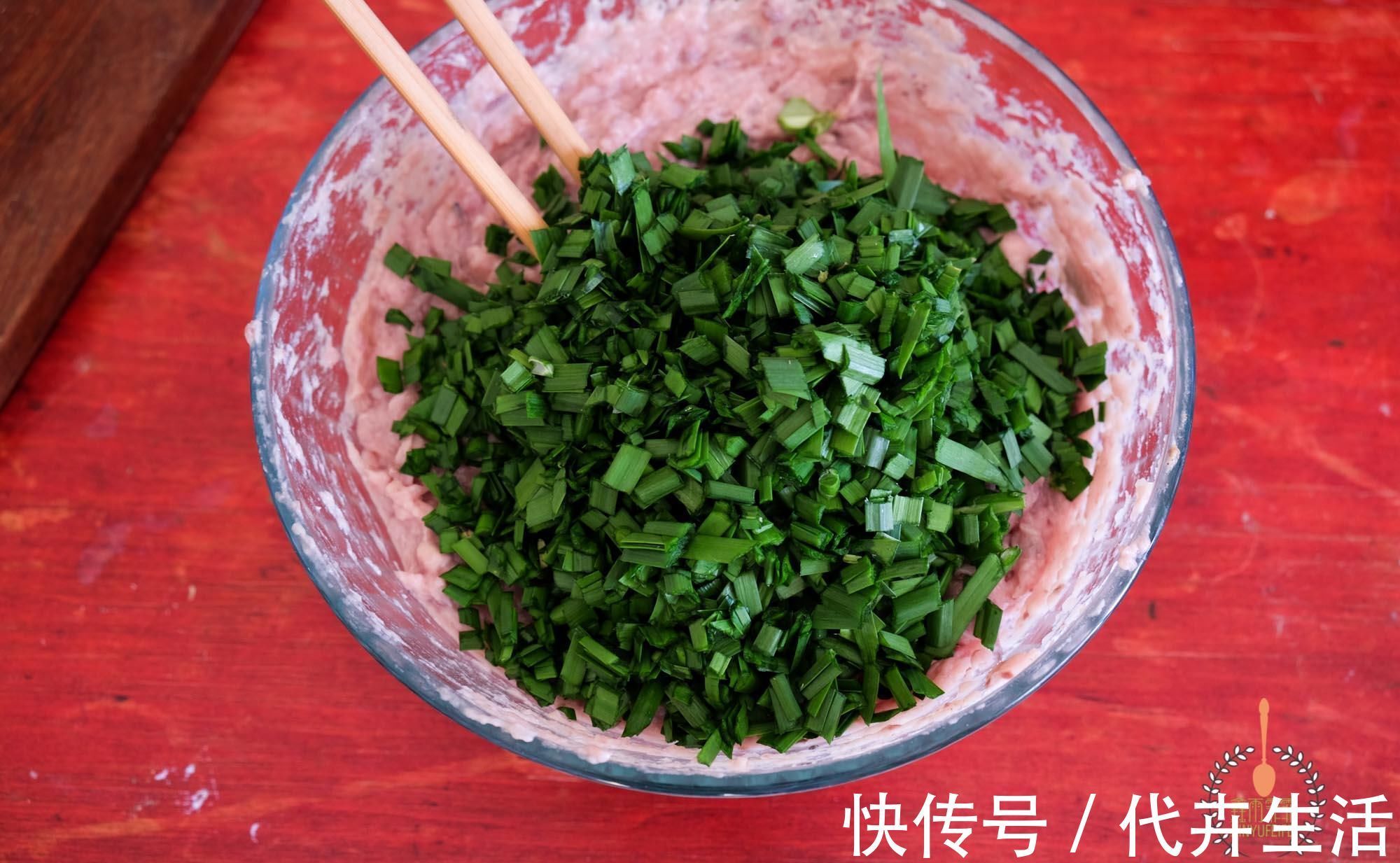 天冷，用它包饺子，比猪肉香，比羊肉香，驱寒润肺，1人1盘不够吃