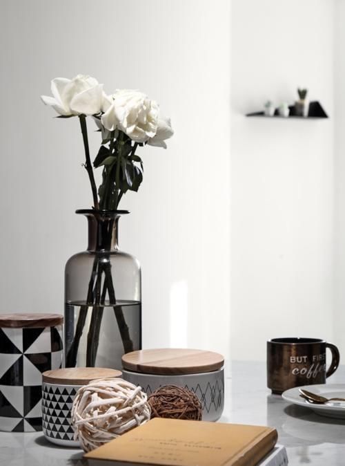 户型|极致的灰白色调，打造130㎡简约风住宅，看完就想直接入住