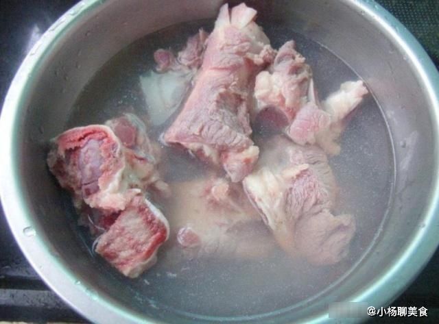 猪身上最“营养”的部位,比排骨好吃,价格还不贵,不买可惜了
