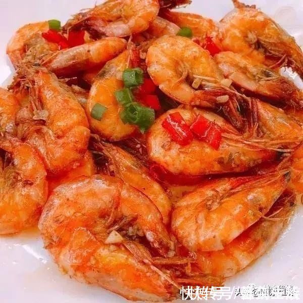 小米辣椒条|下班回家，简单做了一顿晚餐，晒到朋友圈，北方朋友看完：好想吃