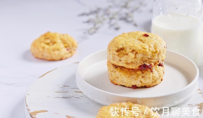 松软|免发酵零失败的蔓越莓司康,下午茶必备的小点心,酥香松软