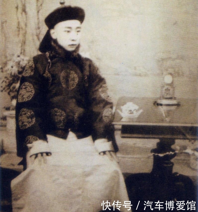 晚清|晚清皇族旧照:图2差点改写大清历史,图5是大元帅和妻妾的合影!