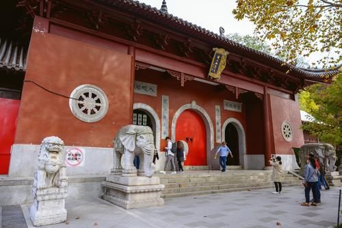 南京栖霞寺，中国四大名刹之一，至今已有1500多年的历史