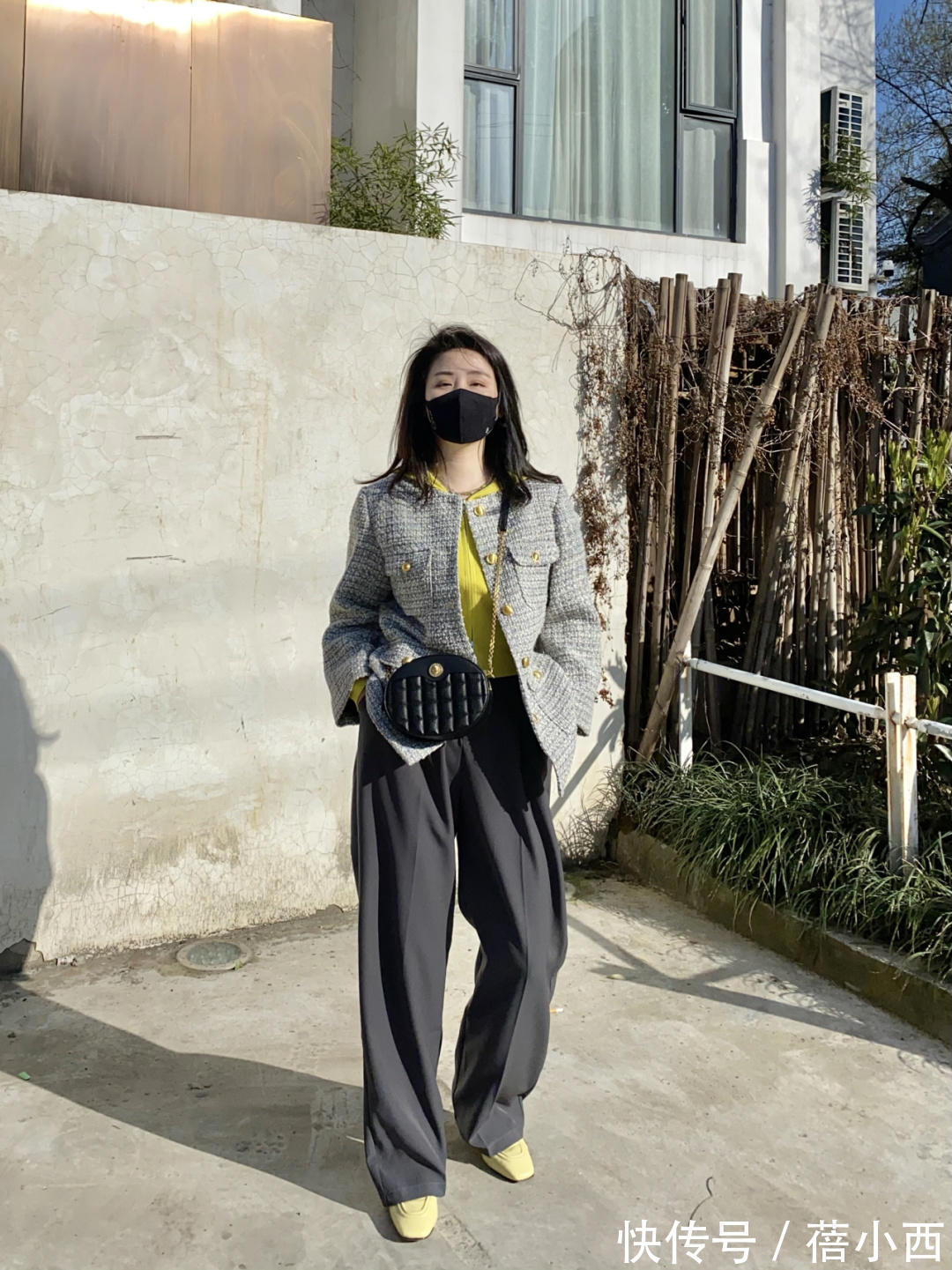 版型|紧身裤不再流行,秋季流行“宽松裤”,搭配针织衫、衬衫都很高级