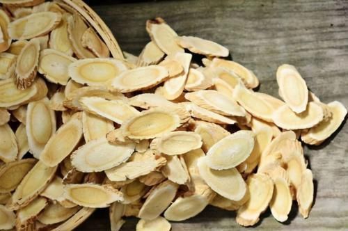 黄花菜|减肥最“剧烈”的3种食物,早上空腹吃,刮油排便,赘肉不再纠缠