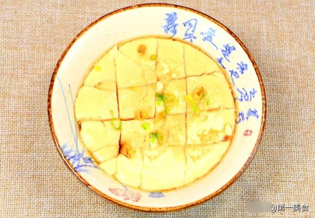 牛奶和它是天生一对,蒸一蒸,细嫩爽滑,入口即化,简单又快捷