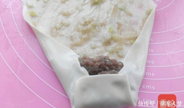 奶奶拿手的“香酥牛肉饼”,吃了10年没吃腻,香到没朋友