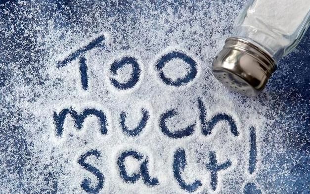 高血压|年轻人频频“遇到”高血压?医生:这3个“爱好”,血压容易飙升