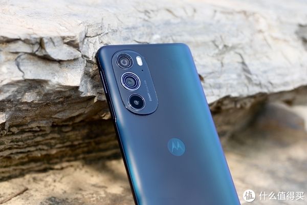 x30|全球首发新一代骁龙8处理器，moto edge X30用旗舰硬件书写旗舰