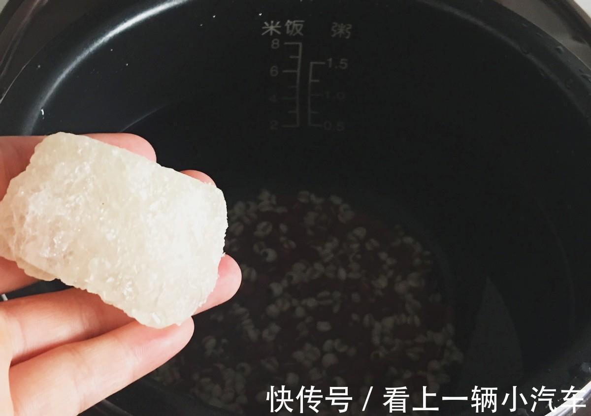 小肚腩|入伏后,常给家人喝这汤,祛湿消暑,脾胃好了一身轻松